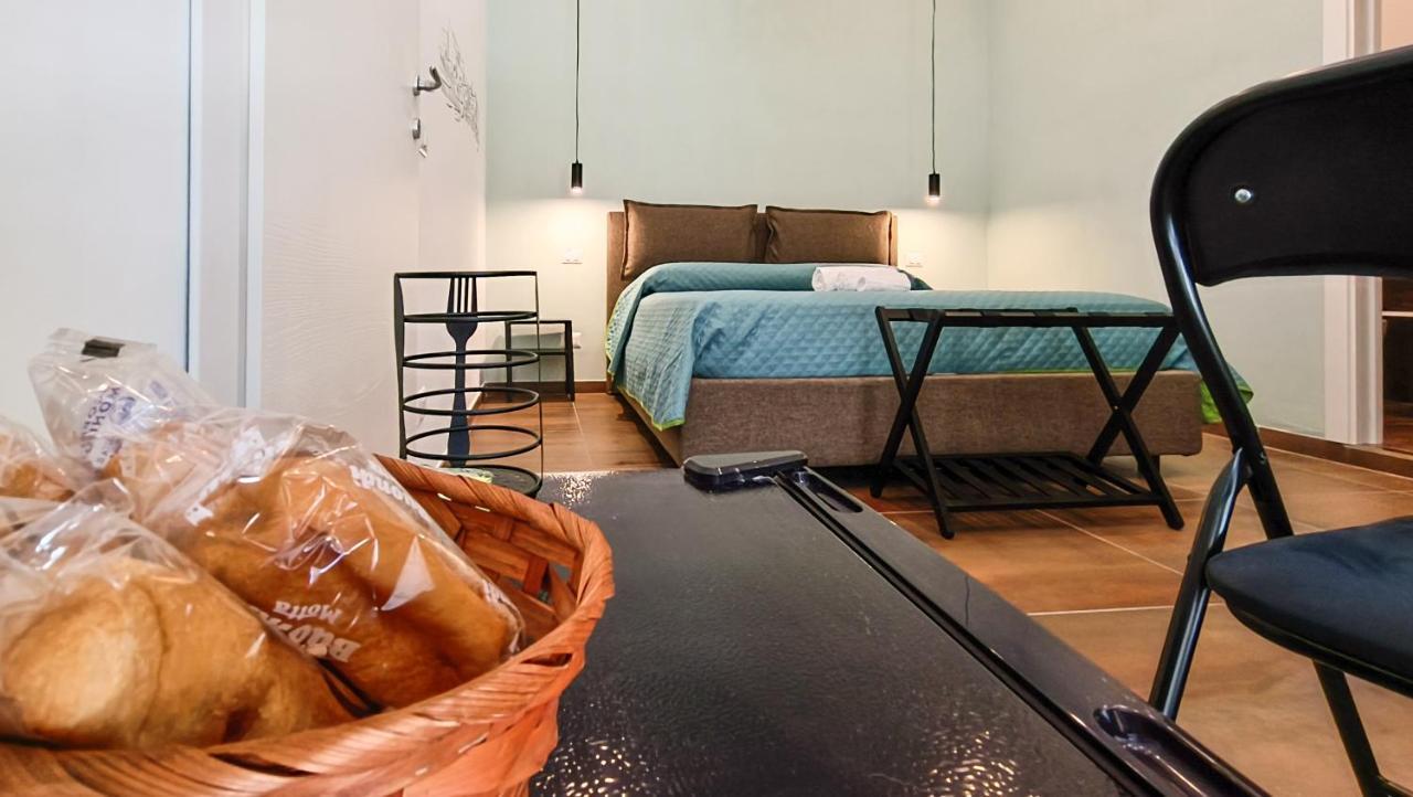 Casa Calu Castel Sant'Elmo Bed & Breakfast Napoli Exterior foto